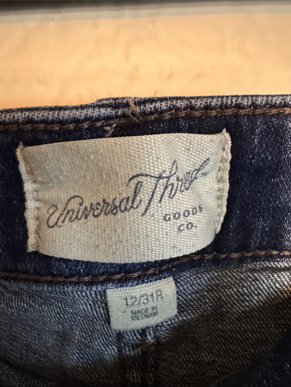 Universal Thread Jeans - Picture 4 of 9
